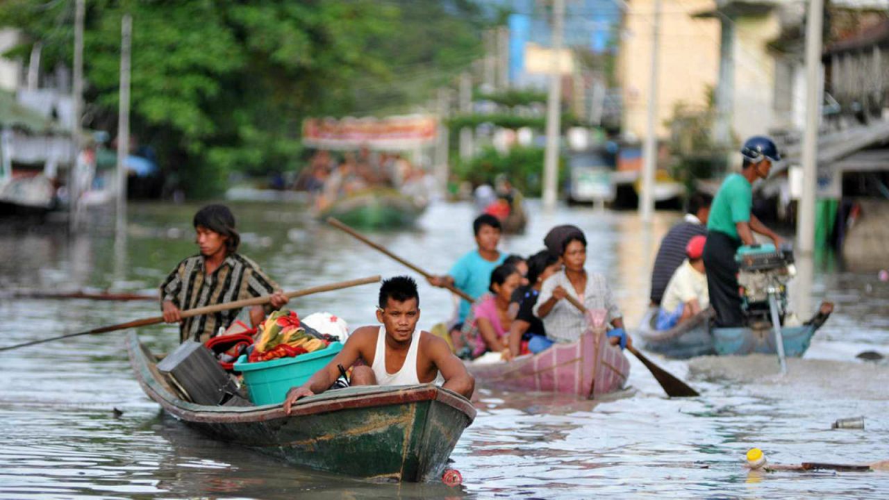Fuertes lluvias en Birmania dejaron más de 15 muertos y 144 mil desplazados