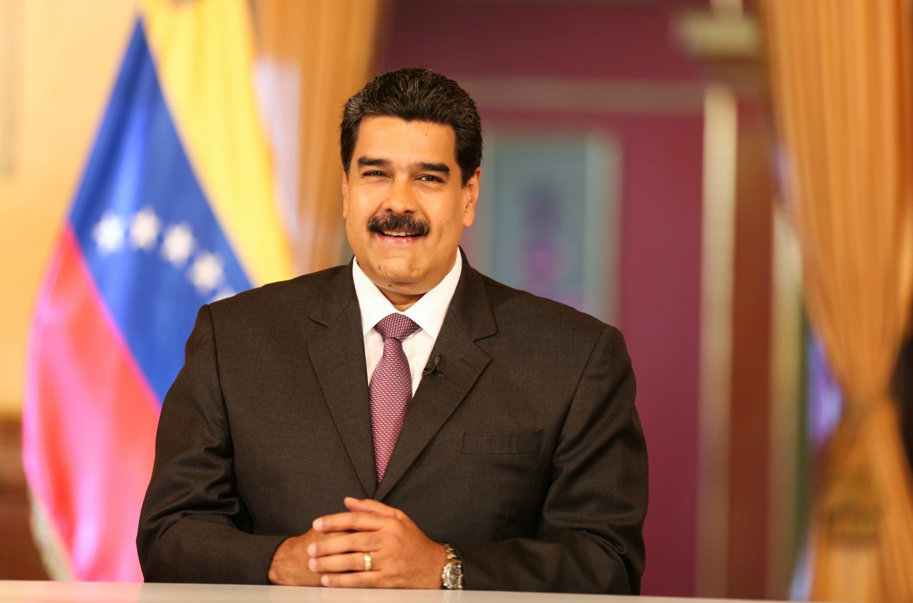 Maduro: El atentando buscaba "matar la esperanza de la paz del país"