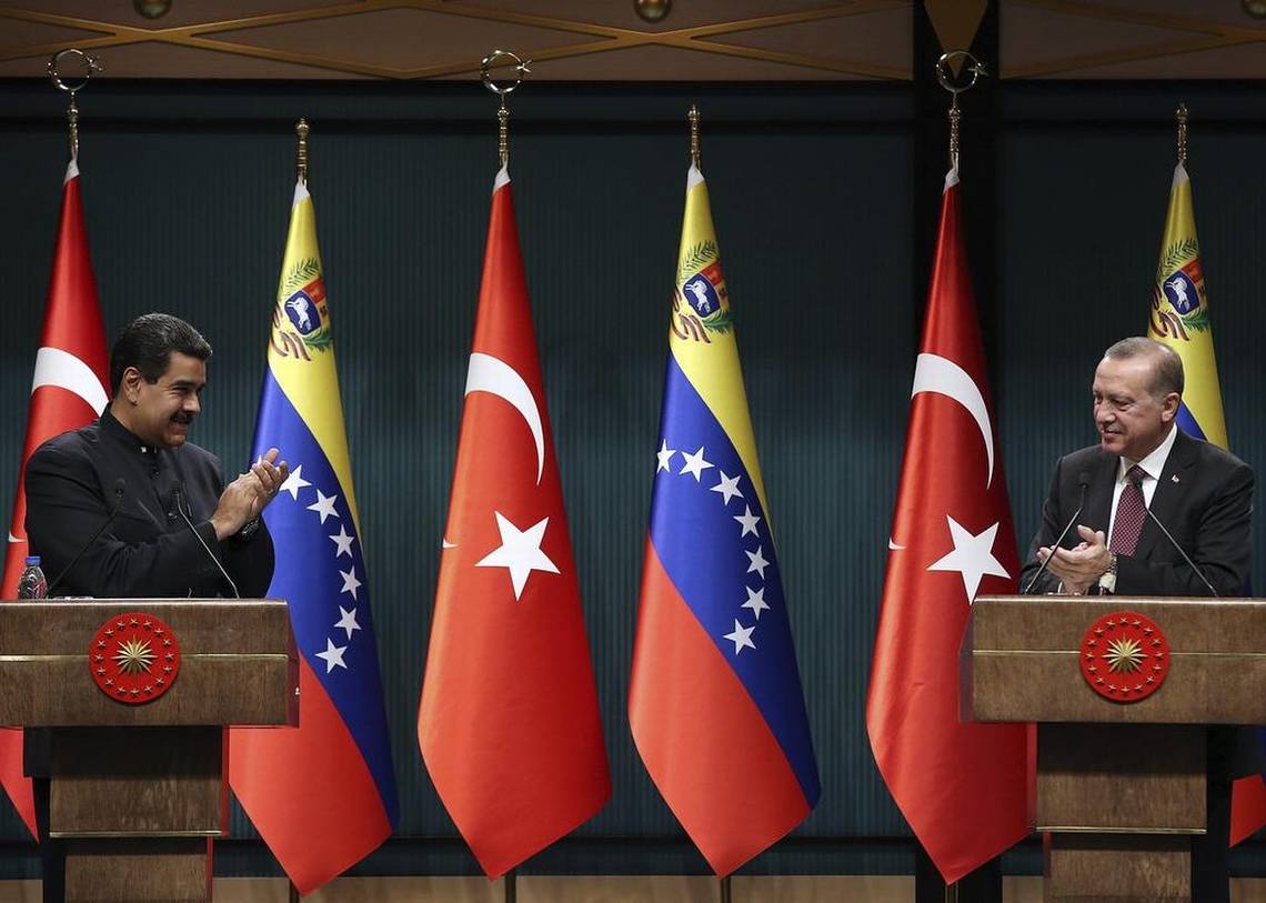 Venezuela afianza relaciones bilaterales con Turquía
