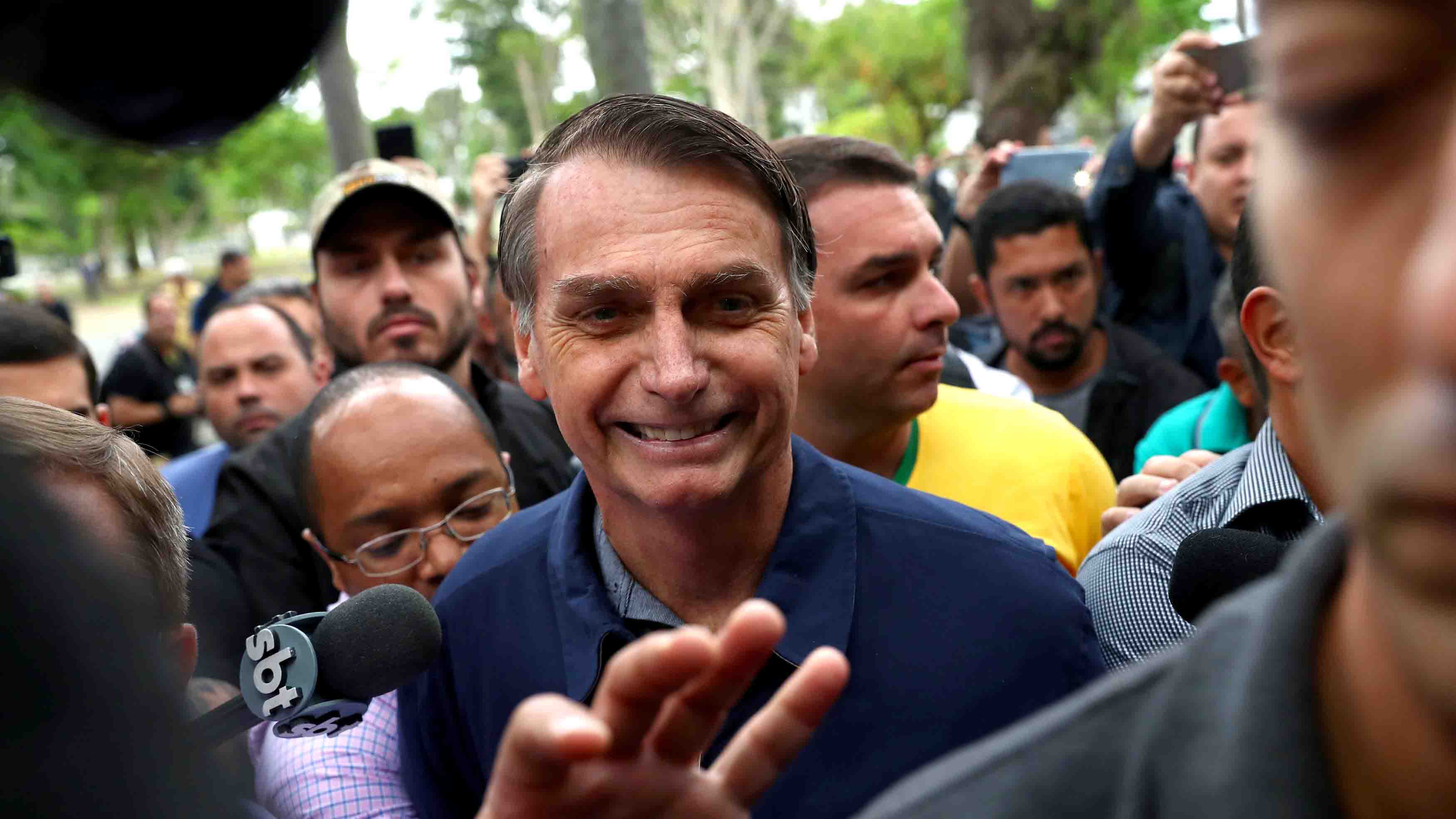 Fuentes locales confirmaron que mantuvieron una cordial conversación telefónica con motivo del actual proceso electoral de Brasil