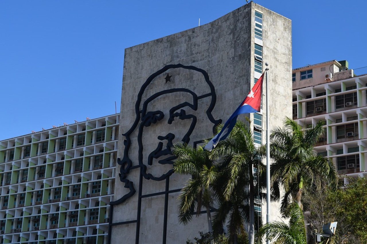 Cuba retirará a sus médicos del programa "Más Médicos" en Brasil