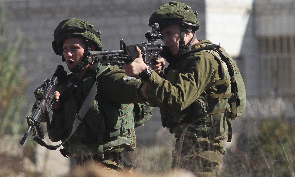 El Ejército israelí bombardeó posiciones estratégicas de la República islámica