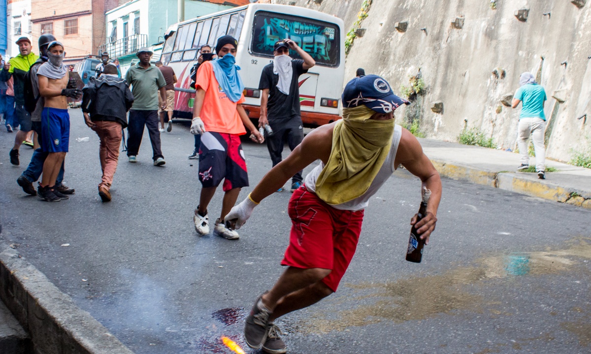 Los Mecedores y Puerta Caracas son algunas de las zonas populares en las que se han generado protestas espontáneas