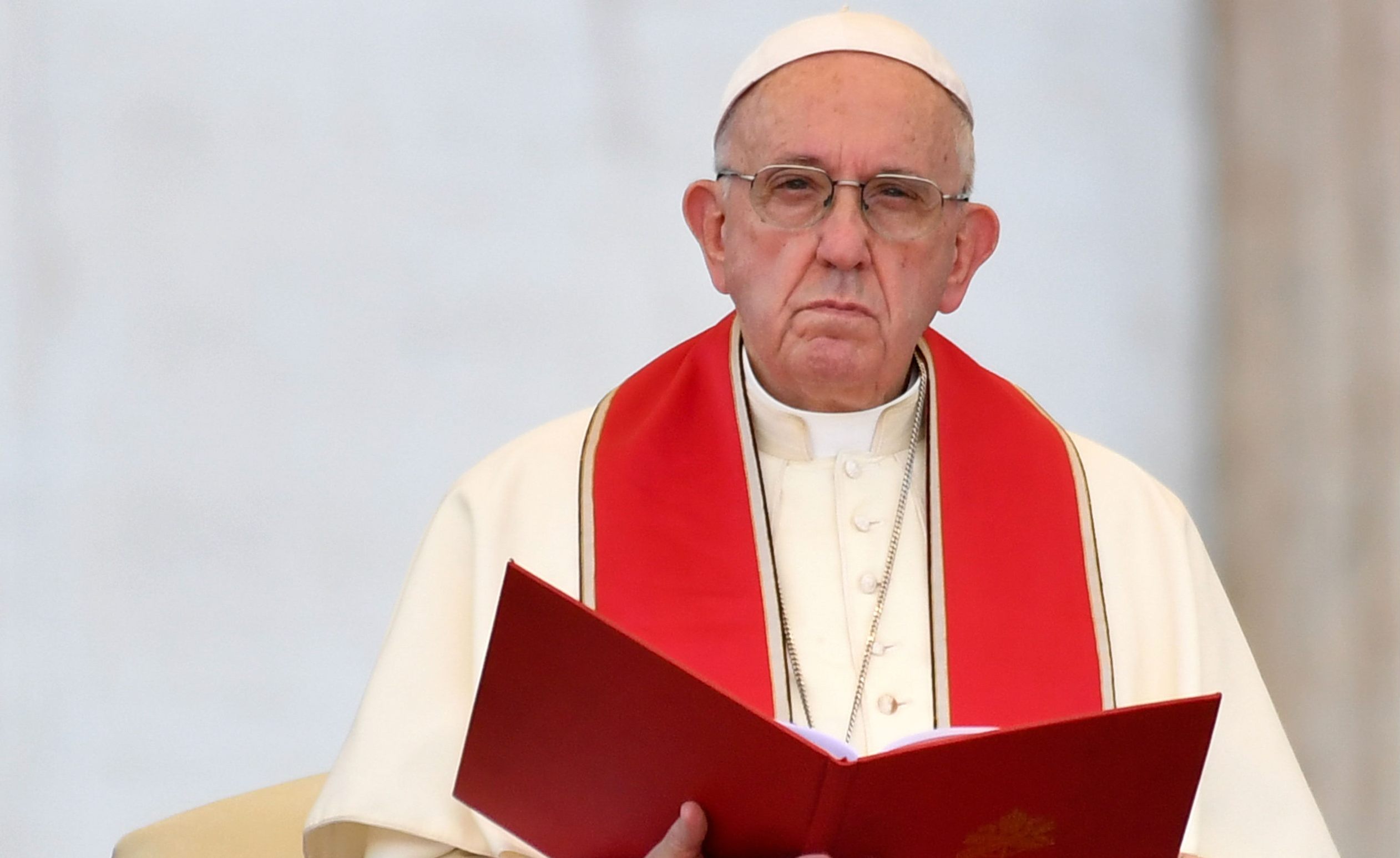 Papa Francisco: “La pandemia no muestra signos de pararse”