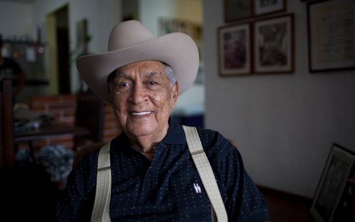 El famoso cantante venezolano murió a los 102 años