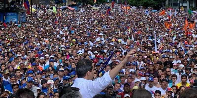 Juan Guaidó reiteró que mantendrán una agenda permanente en la calle