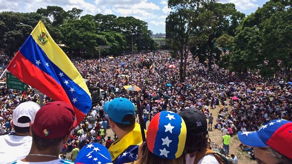 Guaidó habla de un pliego nacional y final de conflicto