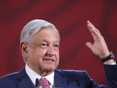 López Obrador descarta someterse a cuarentena