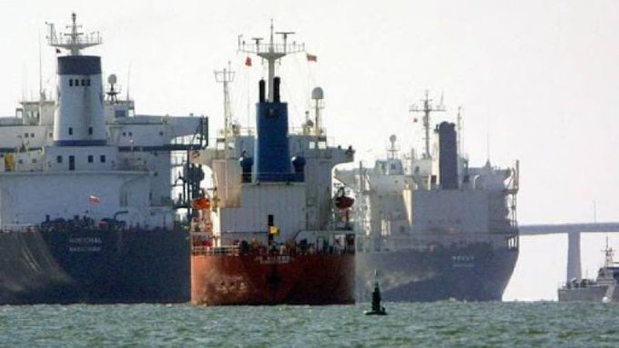 Arriba el primer buque iraní de combustible a Venezuela