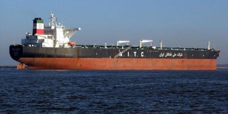 Venezuela da la bienvenida a buques iraníes con gasolina
