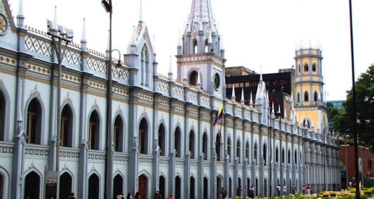 Academia de Ciencias repudió las amenazas de la administración Maduro