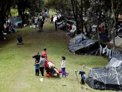 Venezolanos varados en Bogotá piden ayuda para retornar a su país
