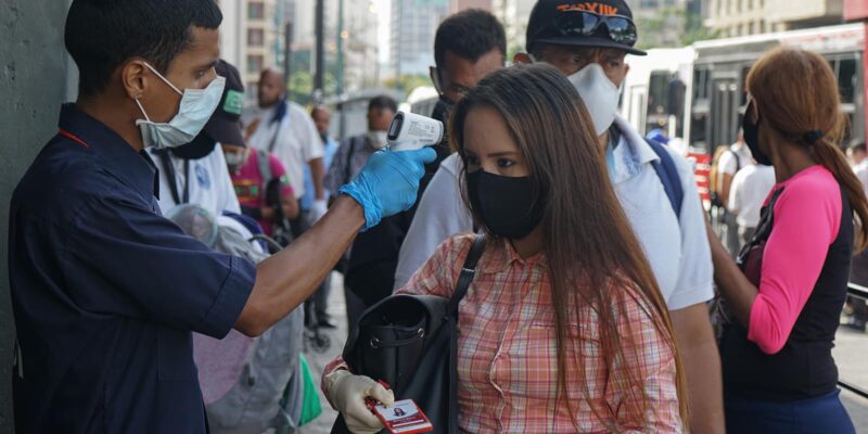 Venezuela superó por quinto día seguido los 1.000 nuevos casos de COVID-19