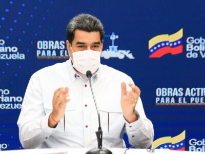 Maduro pide a Colombia y Brasil cooperar para tratar la COVID-19 en fronteras