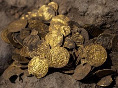 Hallan en Israel un tesoro de oro puro