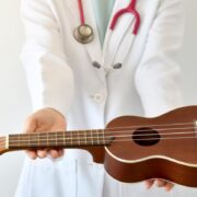 La música podría mejorar a los pacientes con COVID-19