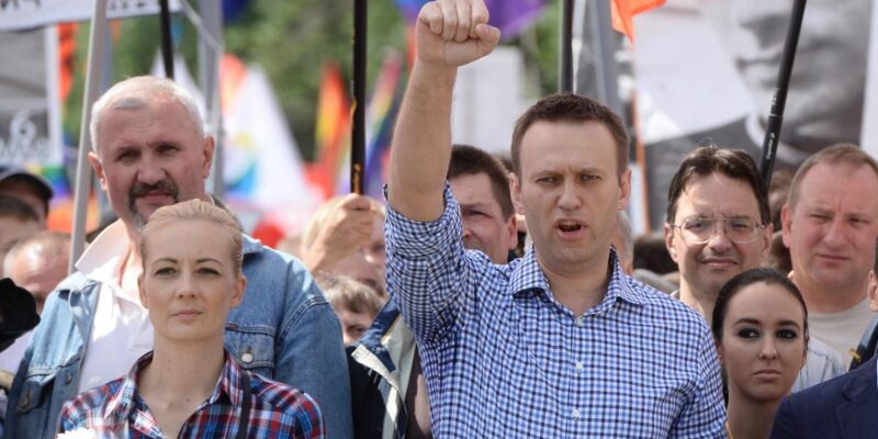 Navalni salió del coma inducido en el que se encontraba tras ser ingresado en un hospital de Berlín el 22 de agosto