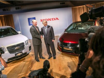 El alcance de la asociación incluye el lanzamiento de varios vehículos por parte de las distintas marcas de cada empresa
