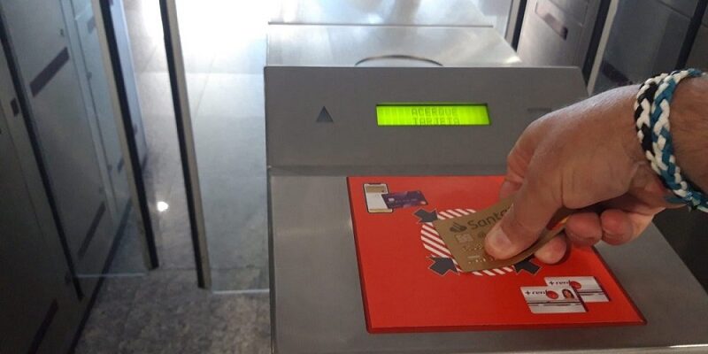 La estación de Rodalies, ubicada en Catalunya, usará ingenioso sistema que evitará la obligación de hacer colas