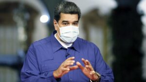 Maduro no descarta flexibilizar el confinamiento durante las navidades