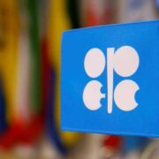 OPEP+ se reunirá para decidir la oferta del crudo en diciembre