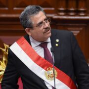 Manuel Merino renunció a la presidencia de Perú