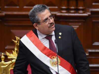 Manuel Merino renunció a la presidencia de Perú