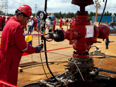 Sostienen que nueva Ley de hidrocarburos abre el campo a la inversión privada