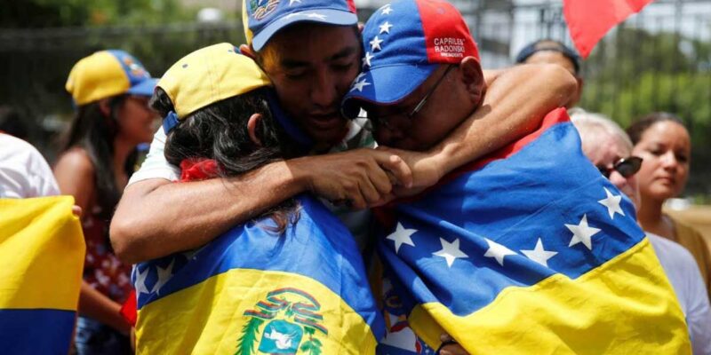 Costa Rica otorgará la permanencia legal a los venezolanos