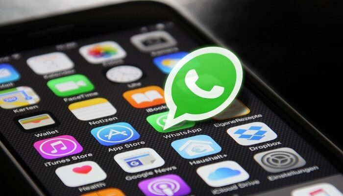 ¿Cómo crear tu propio contestador automático para WhatsApp?