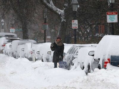 DOBLE LLAVE - Tormenta de nieve en EE.UU. deja a millones de personas sin electricidad 2
