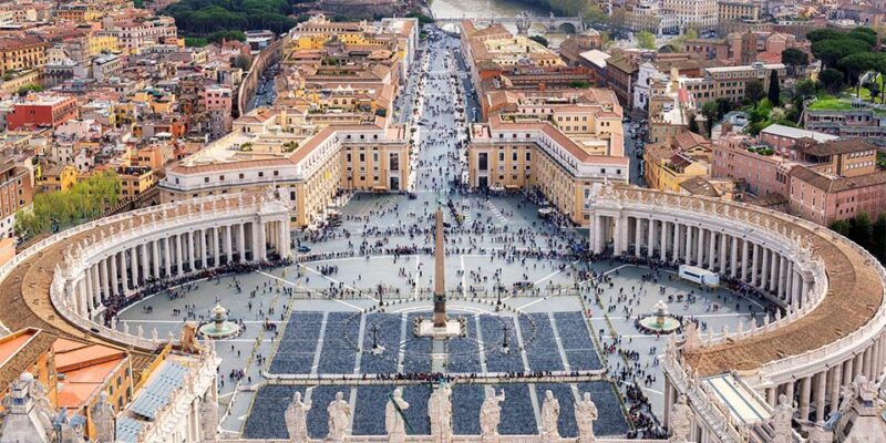 Vaticano autoriza la suspensión de las procesiones de Semana Santa