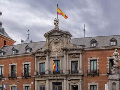 España convocó a representante de Venezuela en Madrid