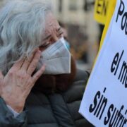 Parlamento español aprueba la ley de eutanasia