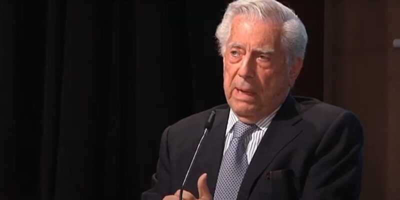 Vargas Llosa pide votar por Keiko Fujimori en la segunda vuelta en Perú