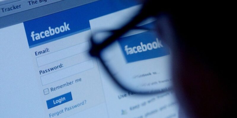 Filtraron los datos personales de millones de usuarios de Facebook