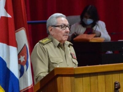 Raúl Castro renunció a la presidencia del Partido Comunista de Cuba
