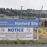 Detectan posible fuga de desechos nucleares en Washington
