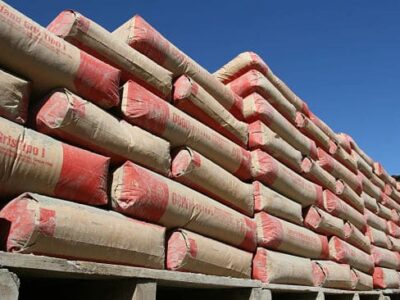 Industria del cemento produce menos de 10.000 toneladas anuales