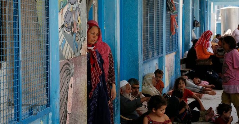 Refugiados en escuelas de Gaza aumentan a 47.000 según la ONU