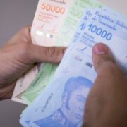 ﻿ Economista asegura que la reconversión monetaria es inevitable en Venezuela