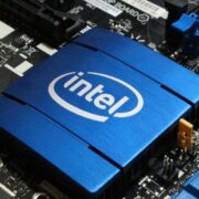 Intel advierte que escasez de semiconductores durará varios años