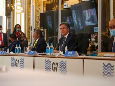 DOBLE LLAVE - Comisión Europea ve el acuerdo del G7 como “un gran paso hacia la equidad”