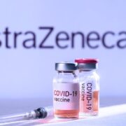 Segunda dosis de AstraZeneca no aumenta el riesgo de trombos