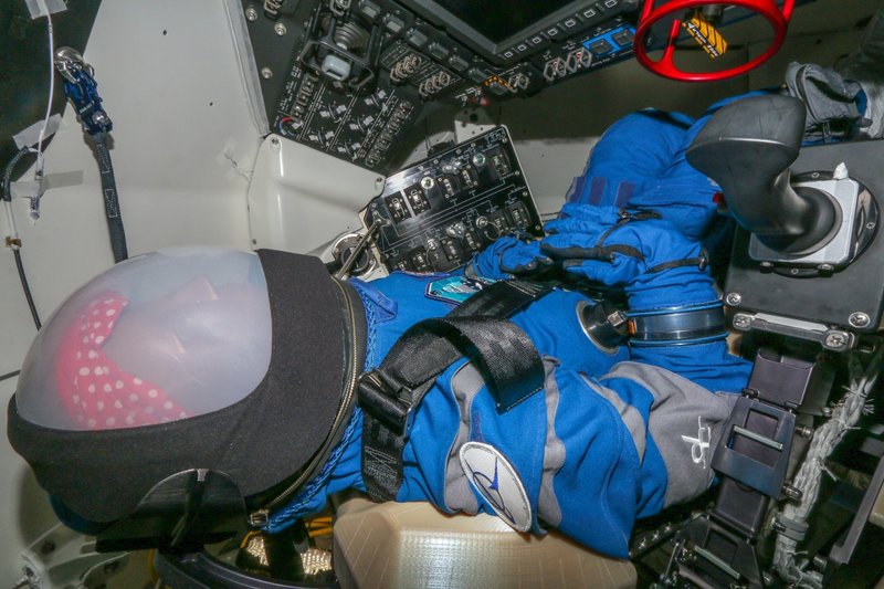 La NASA ofrece ponerle nombre al maniquí que volará en Artemisa I