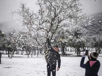 La nieve cubrió a la ciudad argentina de Córdoba por primera vez en 14 años