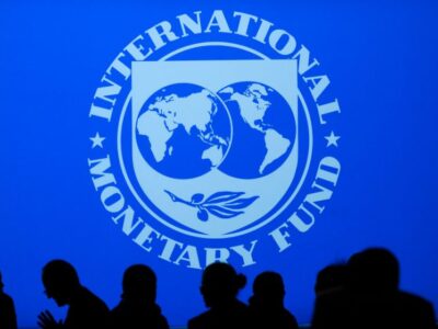 FMI y OMS piden invertir recursos contra la pandemia