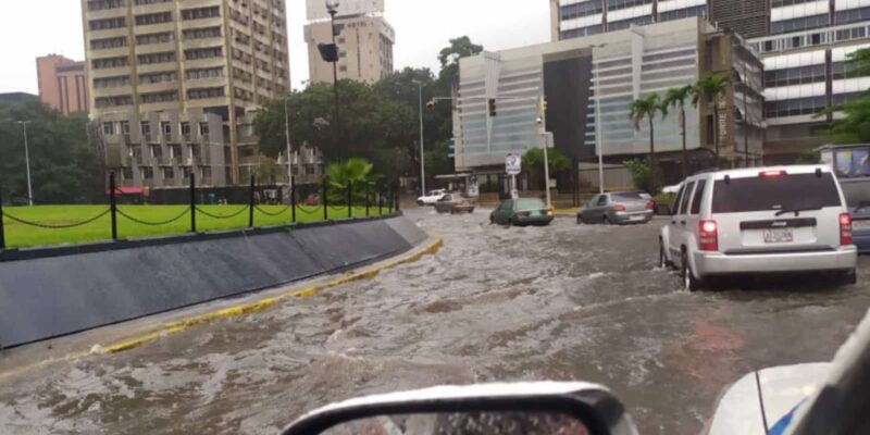 Fuertes lluvias causaron estragos en Caracas