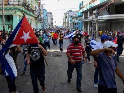 EE.UU. buscará restablecer el internet en Cuba