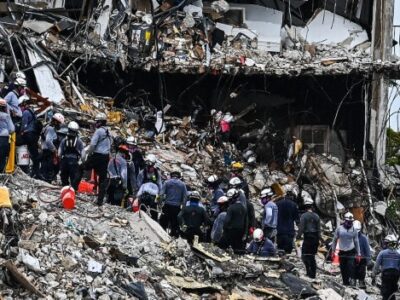 Búsqueda de víctimas tras derrumbe en Miami es interrumpida por inestabilidad estructural